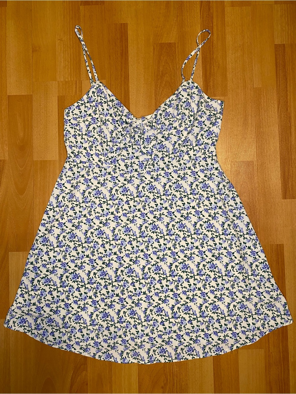 Forever 21 Blue and White Floral Mini Dress